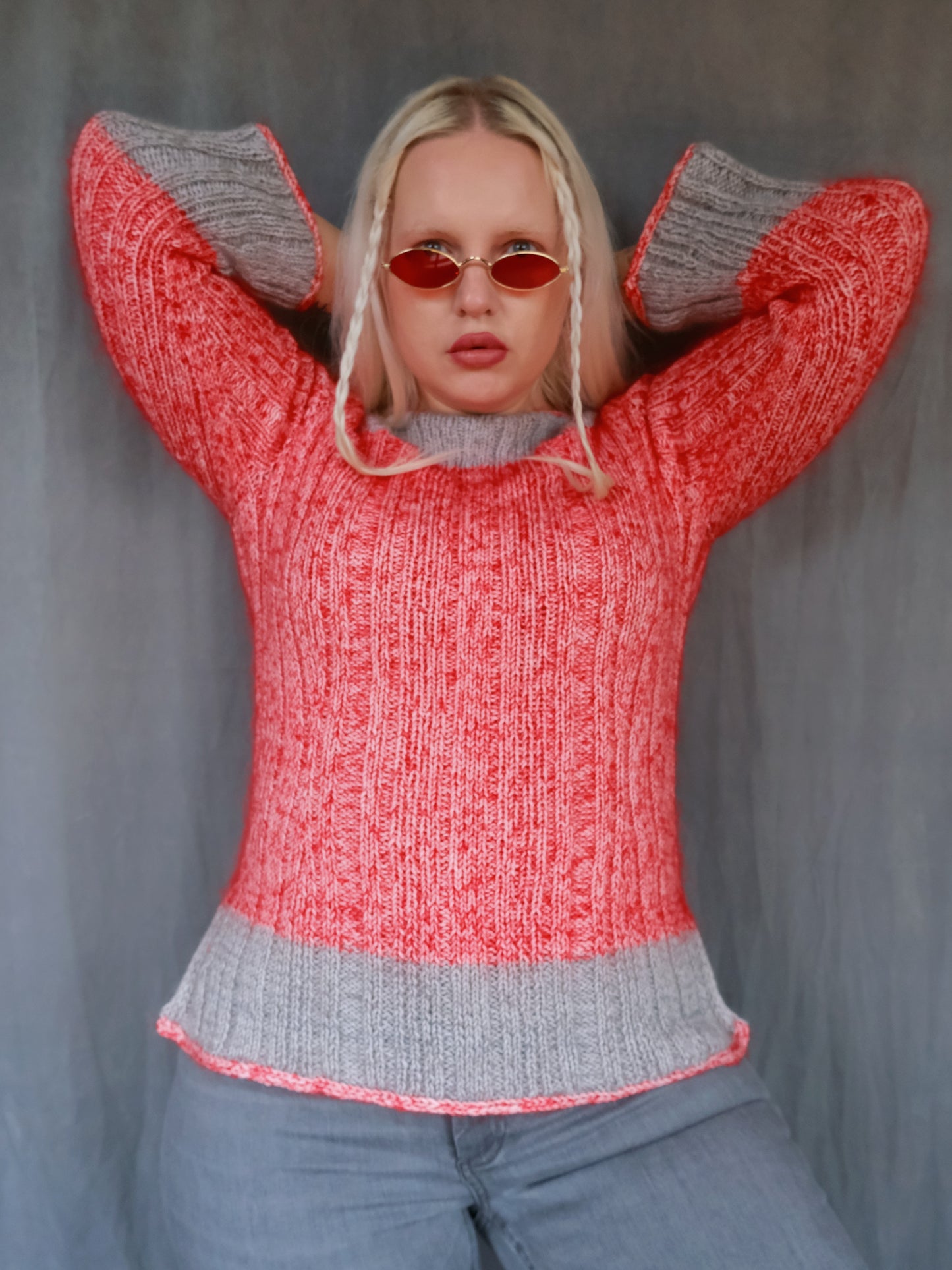 IRREGULAR RIB SWEATER (English)