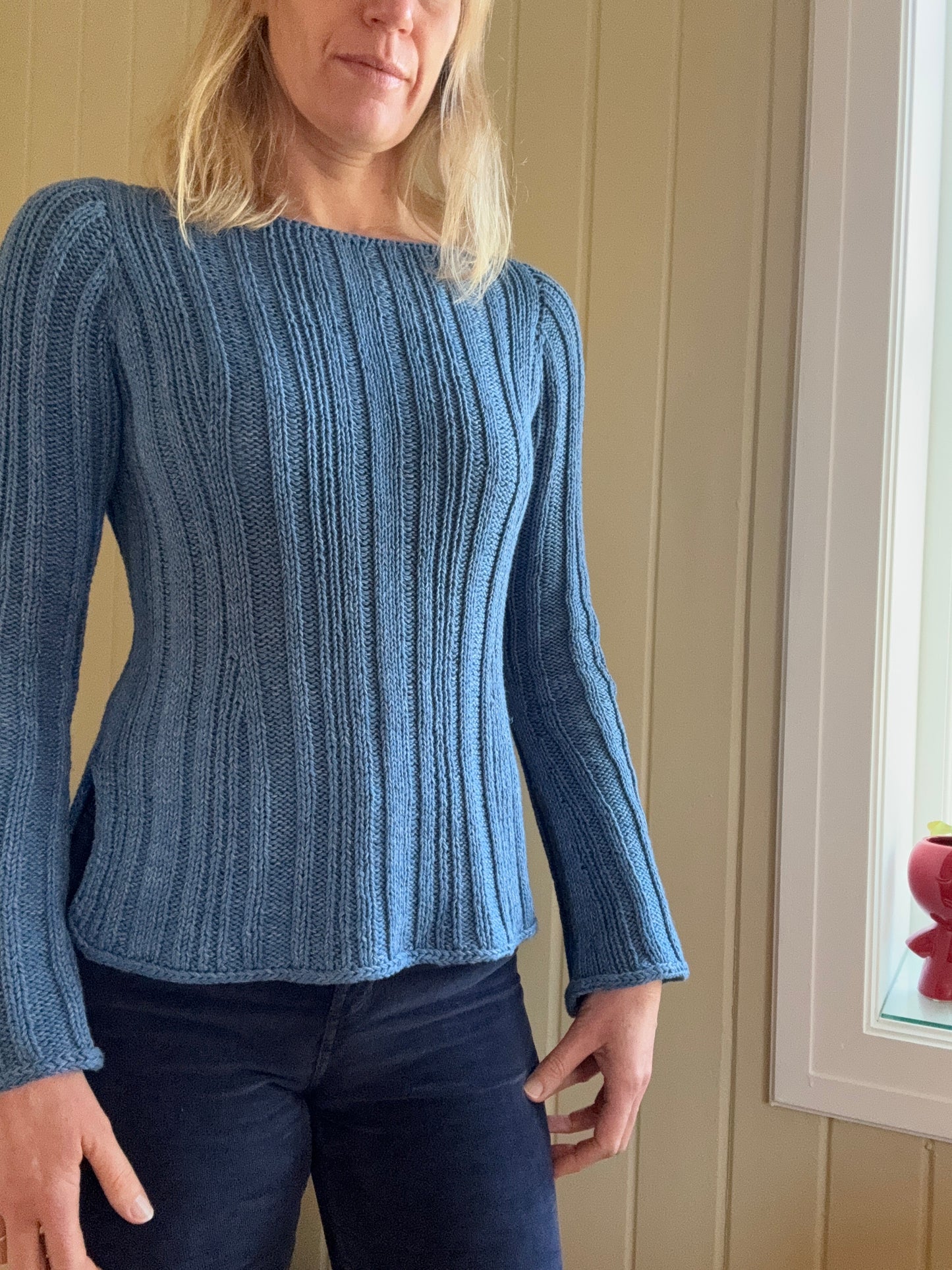 IRREGULAR RIB SWEATER (English)