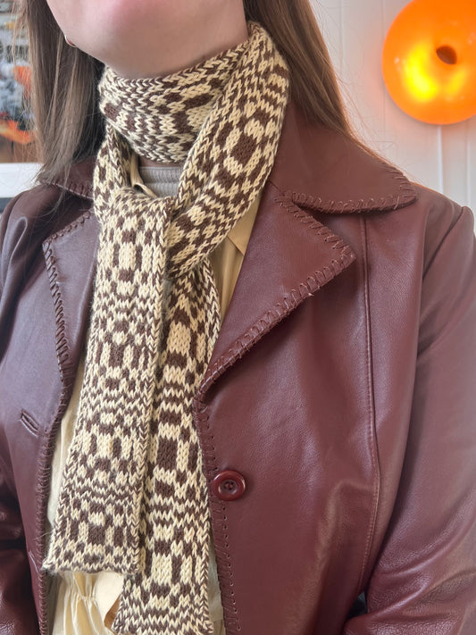 OPTICAL ILLUSION SCARF (norsk)